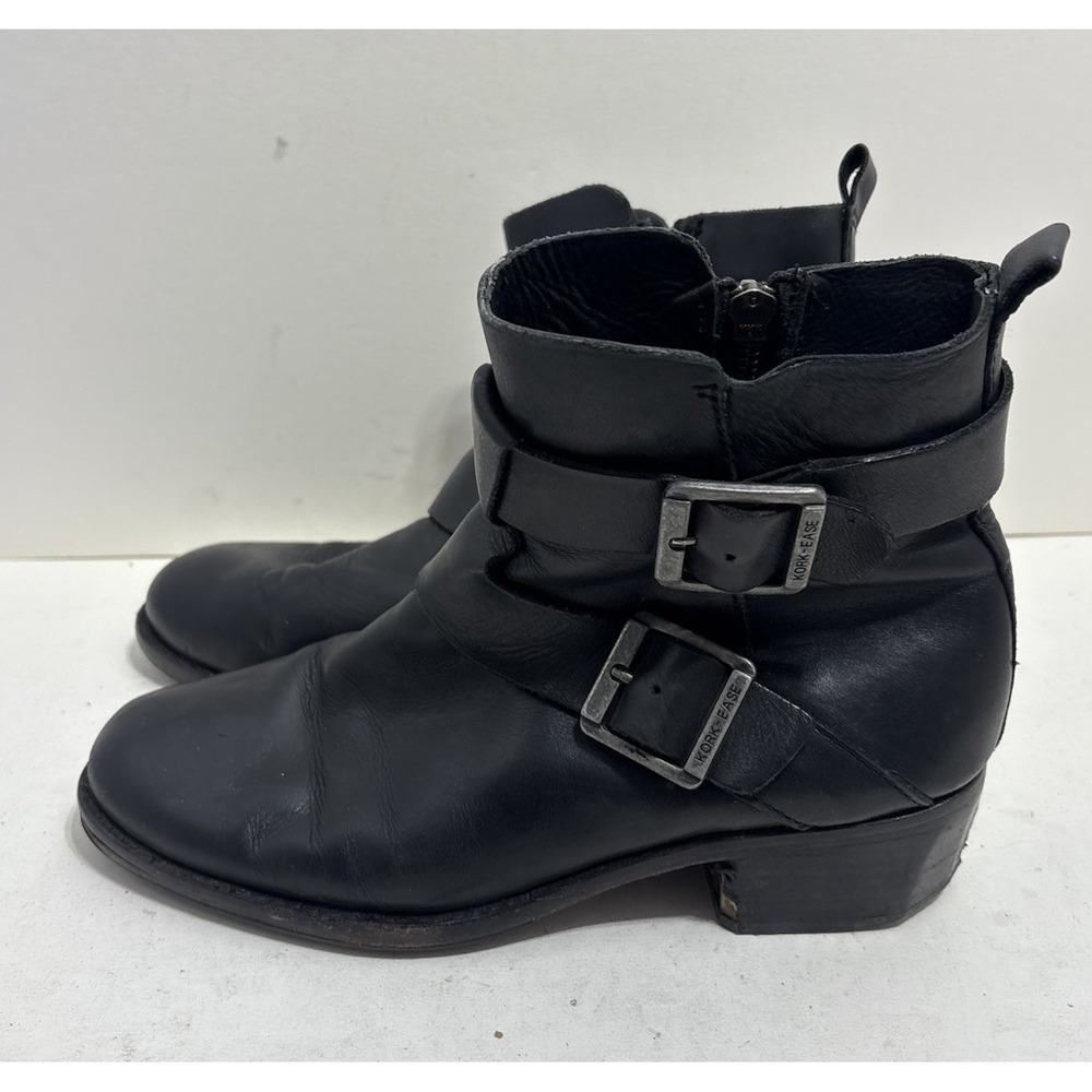 Kork-Ease boots Women's Black 8M Buckle Side Zip Ankle Moto